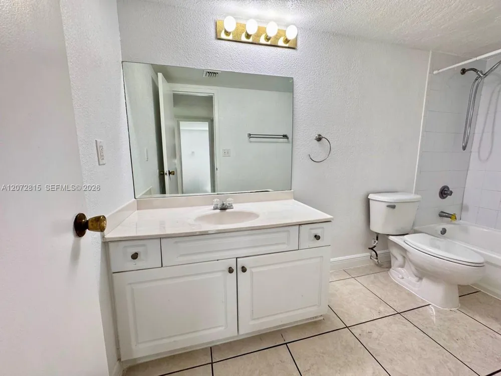 4800 NW 79th Ave #203 Doral, FL 33166