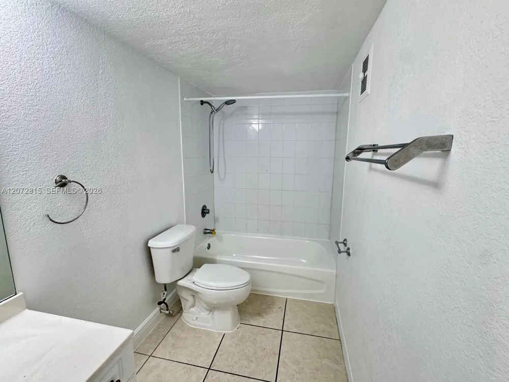 4800 NW 79th Ave #203 Doral, FL 33166