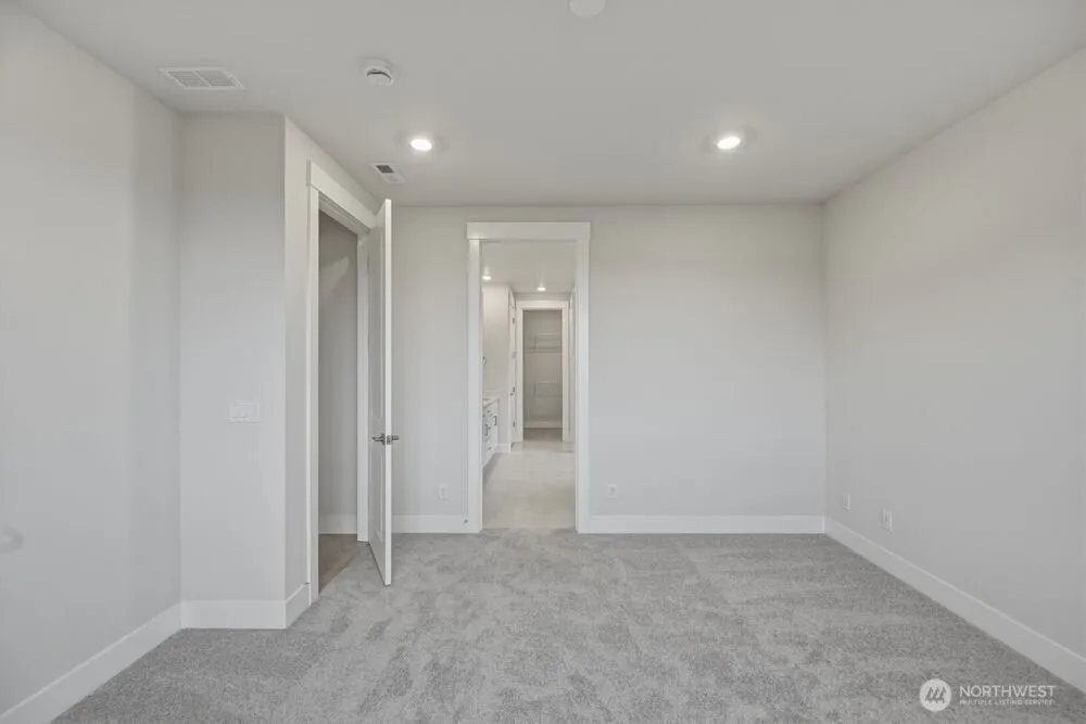 601 Barquist Lane Enumclaw, WA 98022