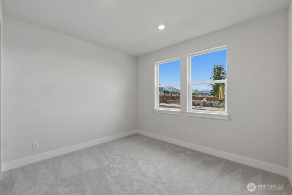 601 Barquist Lane Enumclaw, WA 98022