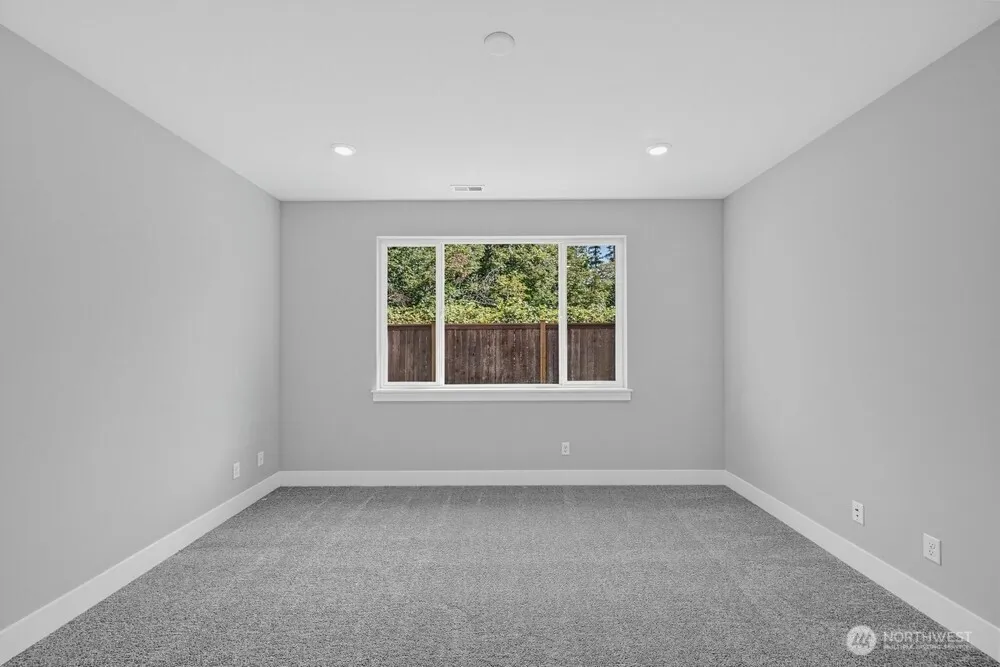 601 Barquist Lane Enumclaw, WA 98022