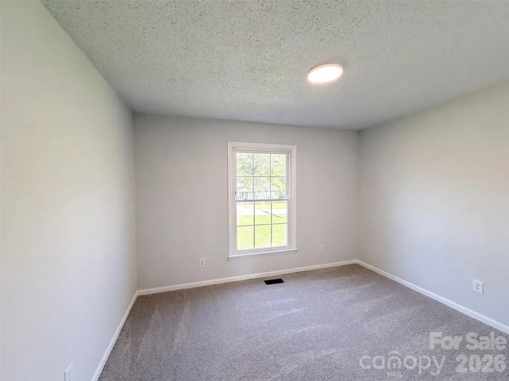 4202 Wrentree Drive Dallas, NC 28034