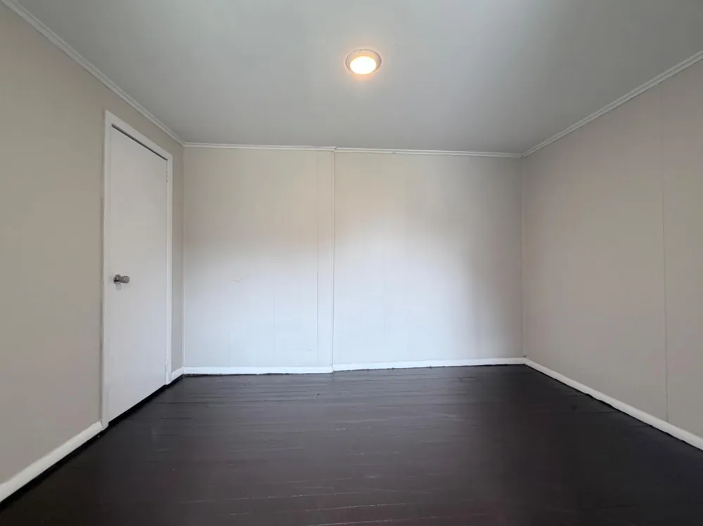 17 MADISON AVENUE Mount Holly, NJ 08060