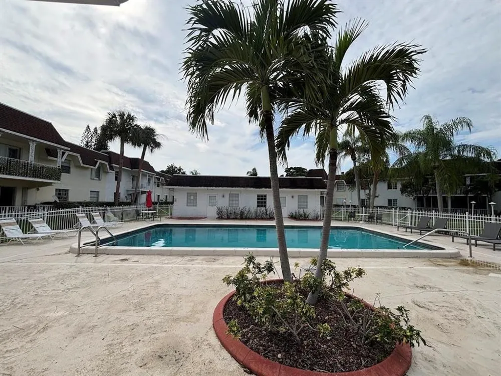 700 SE 2ND AVENUE #317 Deerfield Beach, FL 33441
