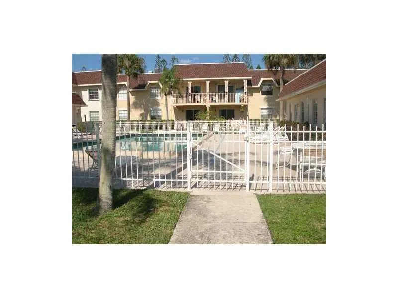 700 SE 2ND AVENUE #317 Deerfield Beach, FL 33441