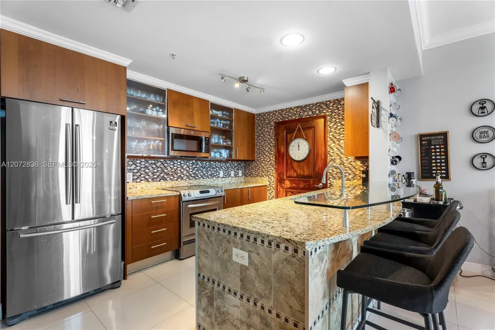 1945 S Ocean Dr #2209 Hallandale Beach, FL 33009