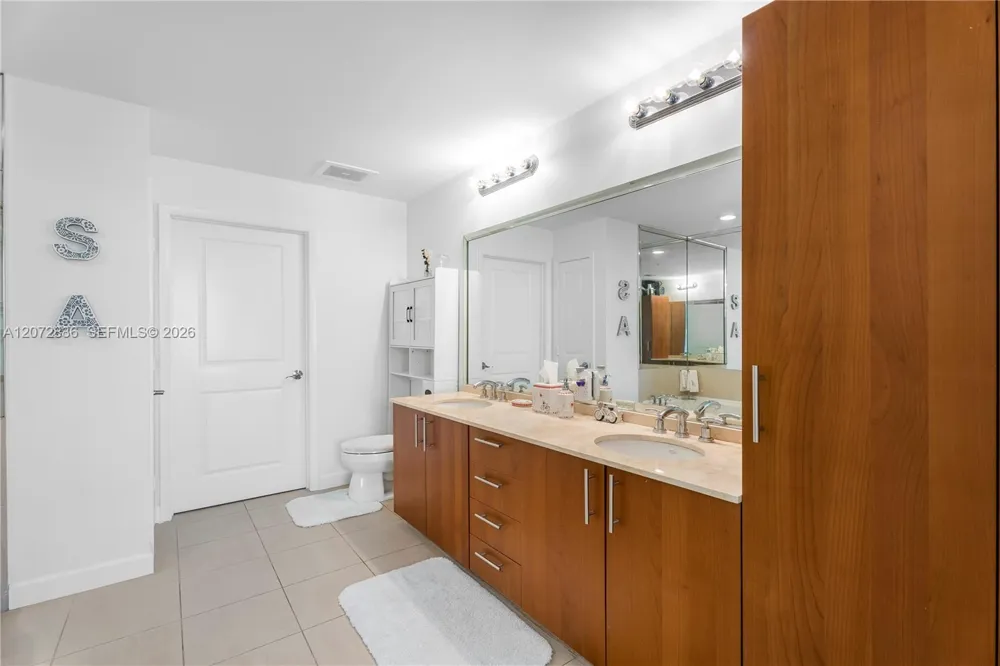 1945 S Ocean Dr #2209 Hallandale Beach, FL 33009