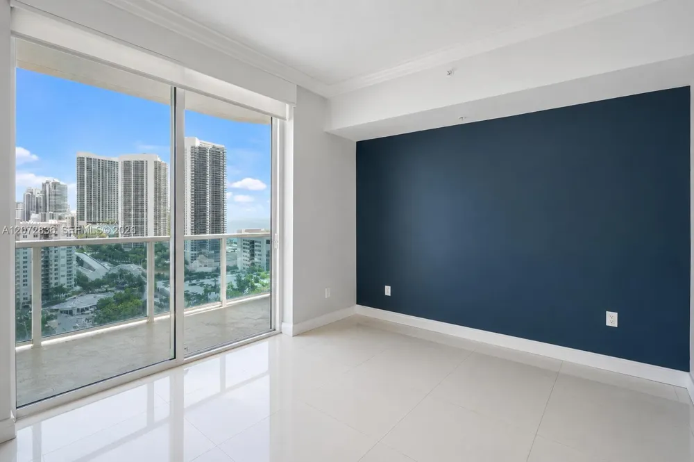 1945 S Ocean Dr #2209 Hallandale Beach, FL 33009