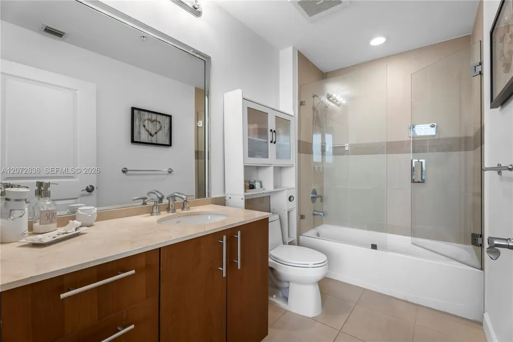 1945 S Ocean Dr #2209 Hallandale Beach, FL 33009