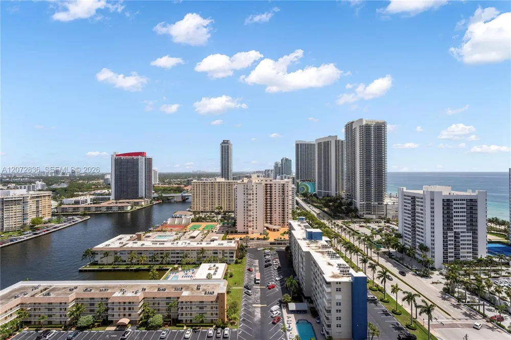 1945 S Ocean Dr #2209 Hallandale Beach, FL 33009