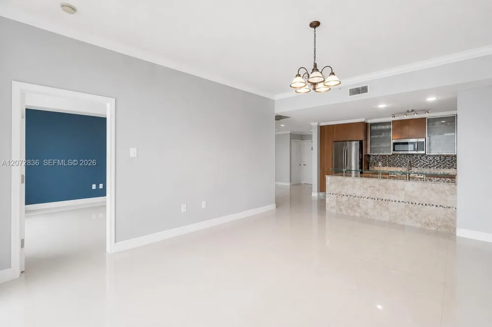 1945 S Ocean Dr #2209 Hallandale Beach, FL 33009