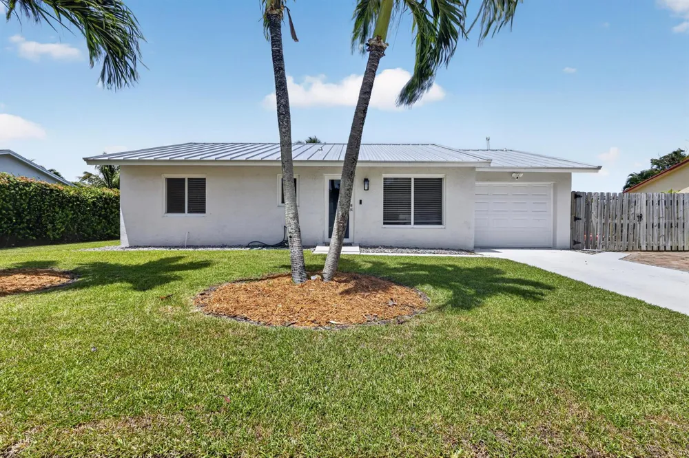 4573 Carthage Circle Lake Worth, FL 33463