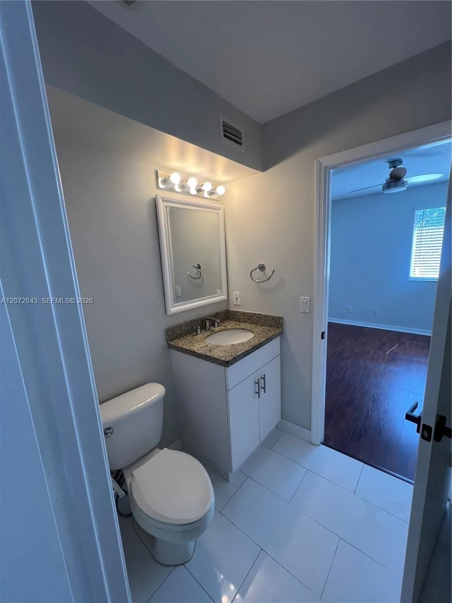 2445 Pasadena Way Weston, FL 33327