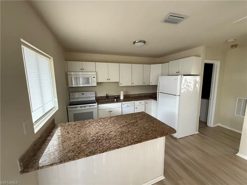 10632 Woods Circle #6 Bonita Springs, FL 34135