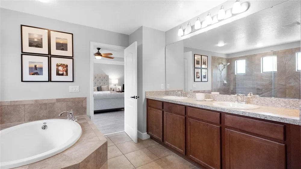 1051 WAX MYRTLE AVENUE Minneola, FL 34715