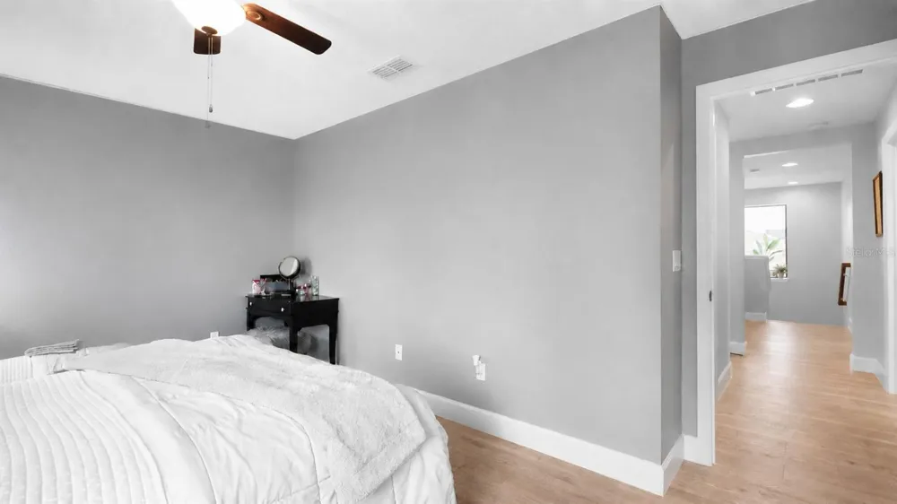 1051 WAX MYRTLE AVENUE Minneola, FL 34715