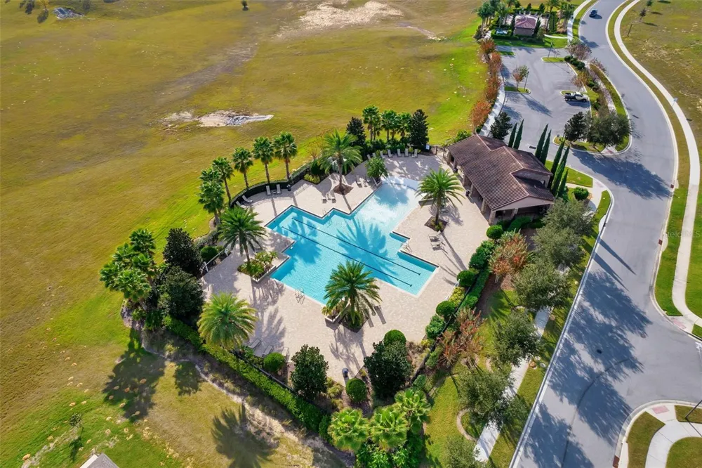 1051 WAX MYRTLE AVENUE Minneola, FL 34715