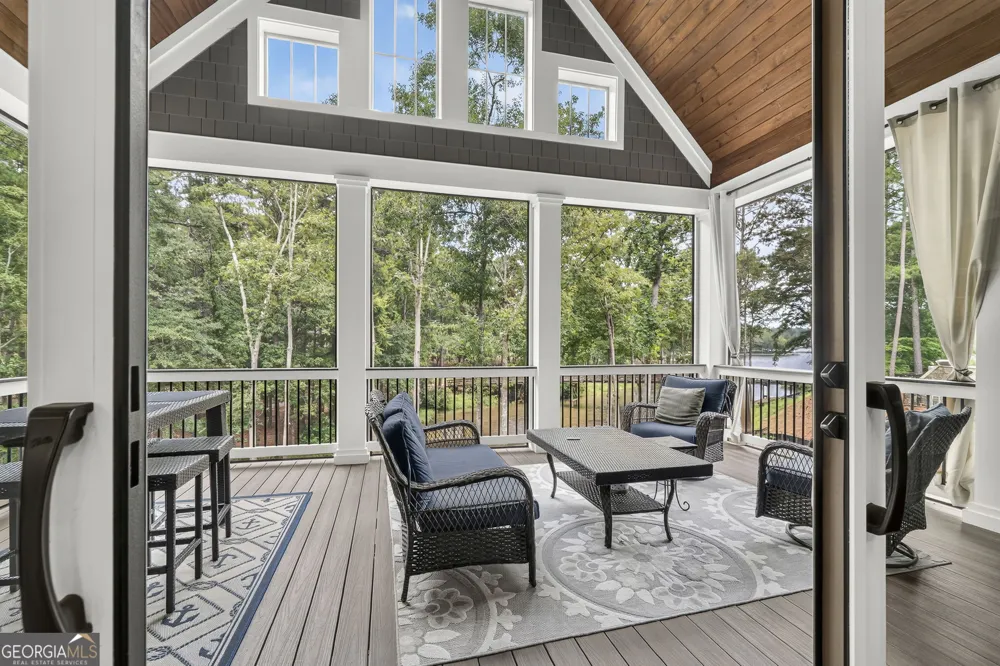 1190 Sugar Run Greensboro, GA 30642