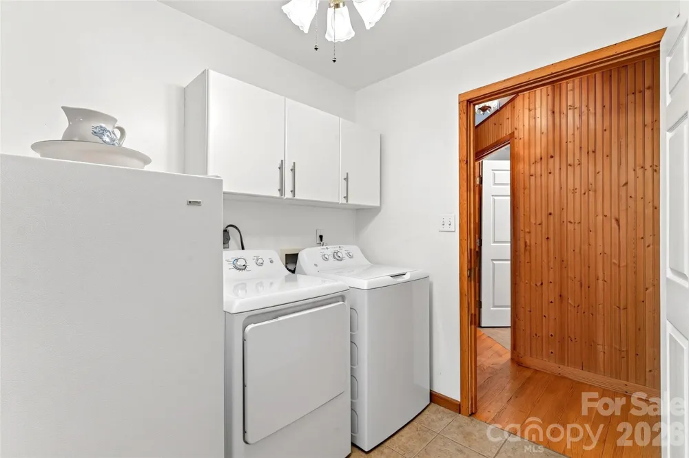 108 Shenandoah Drive Burnsville, NC 28714