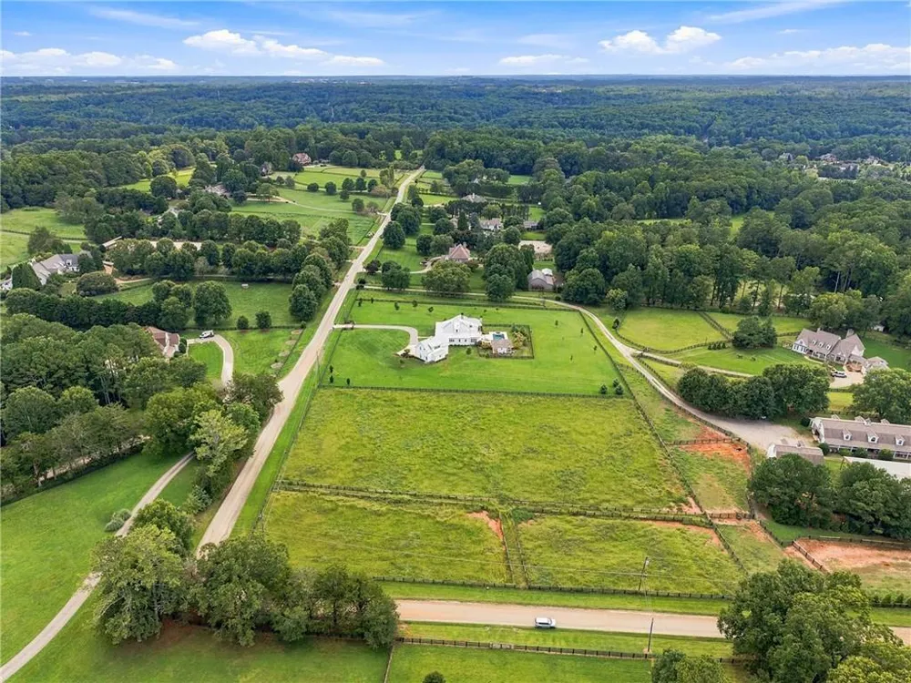 13798 Brittle Road Milton, GA 30004
