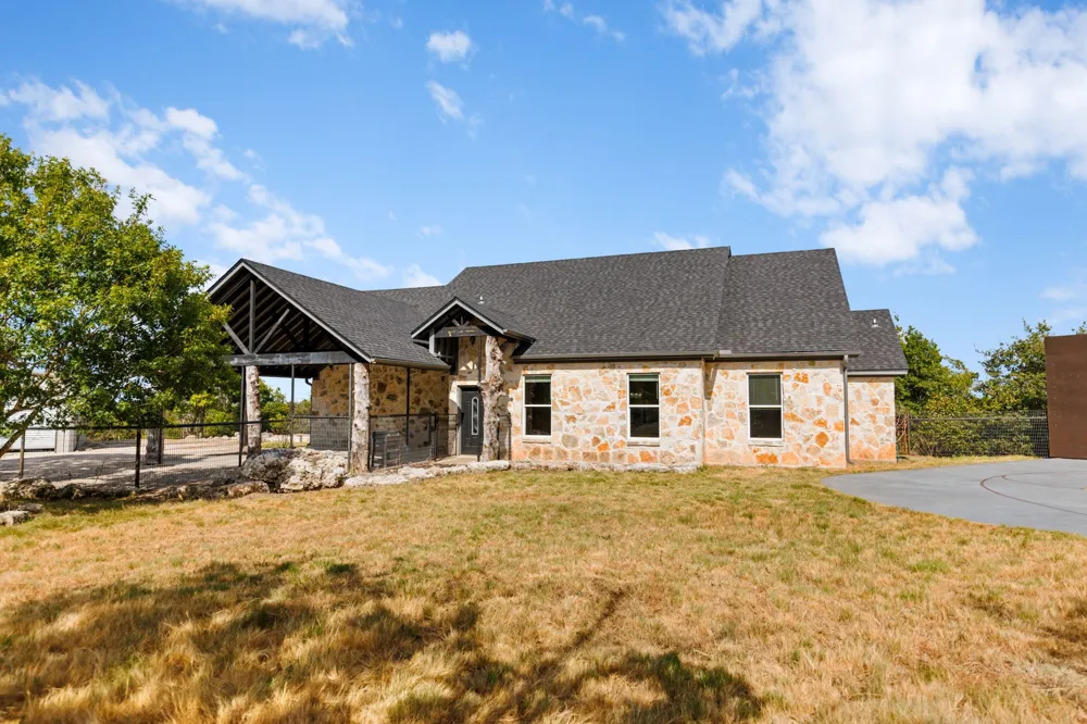778 Rivercrest Road Valley Mills, TX 76689