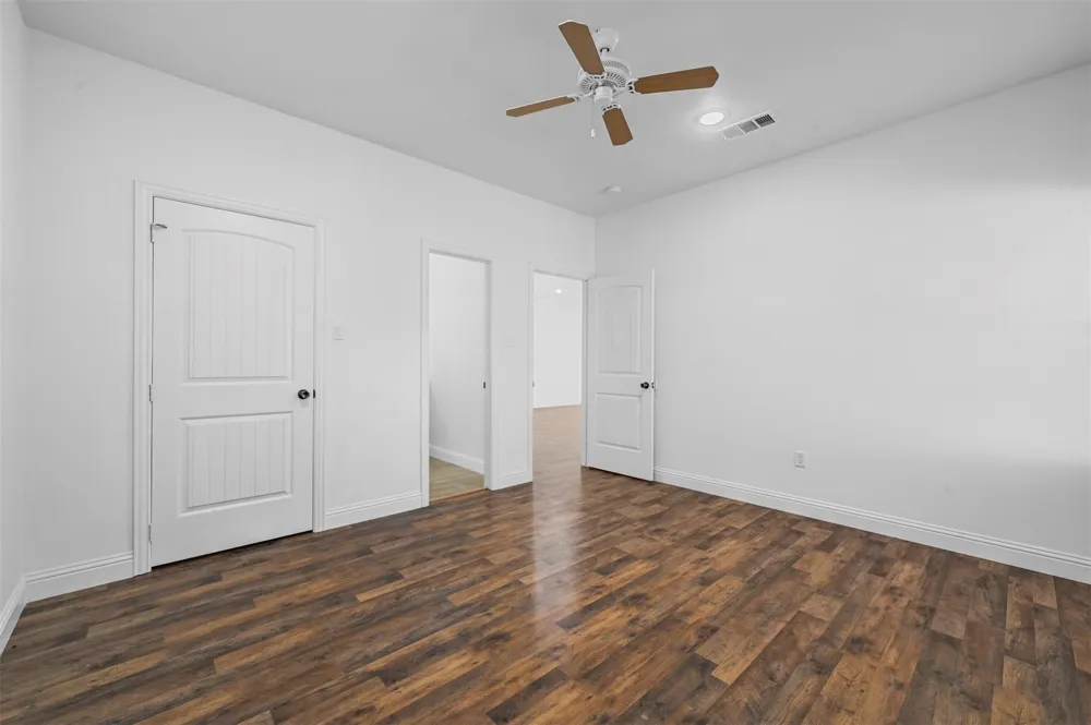 129 Arapaho Trail Mabank, TX 75156