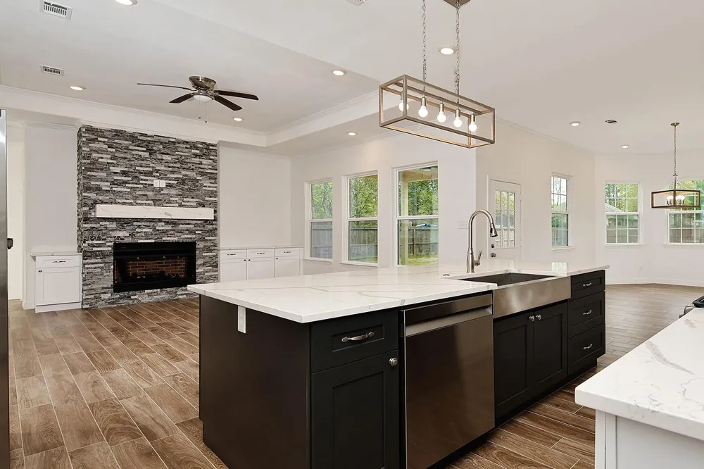 914 Box Elder Drive Magnolia, TX 77354