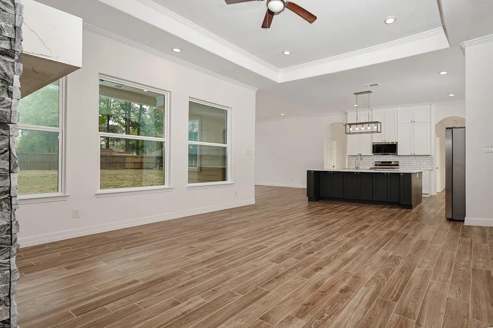 914 Box Elder Drive Magnolia, TX 77354