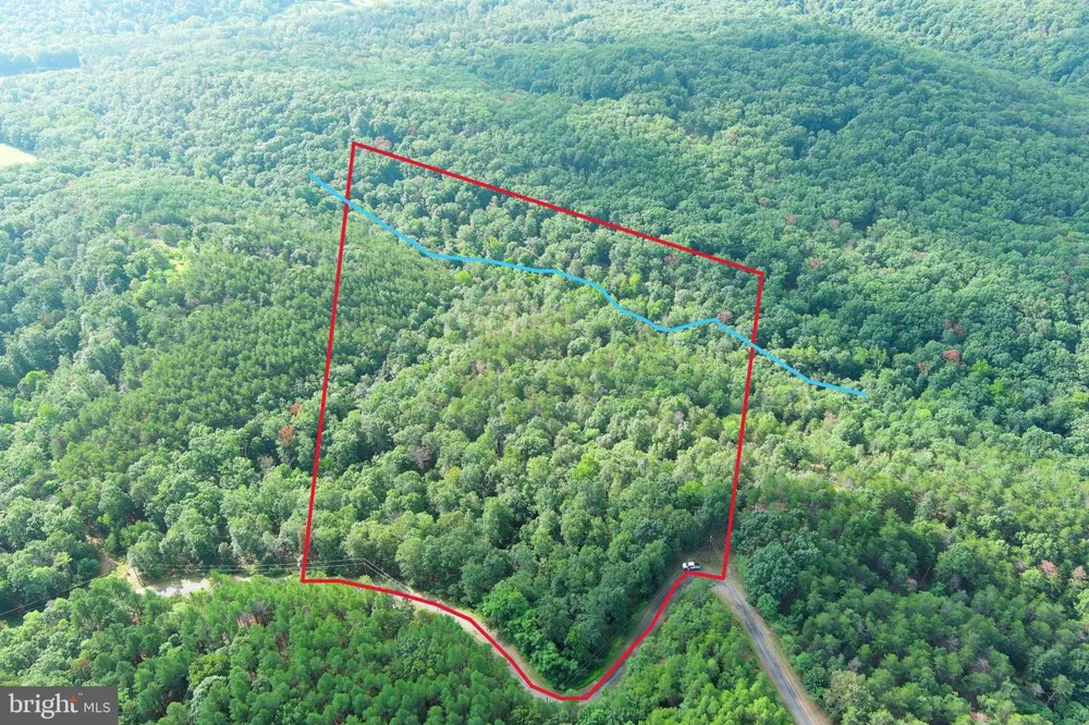 190 BLUFFS ON THE POTOMAC Romney, WV 26757