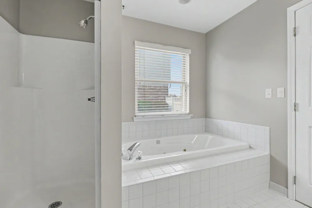 24788 Foxmoor Boulevard Woodhaven, MI 48183