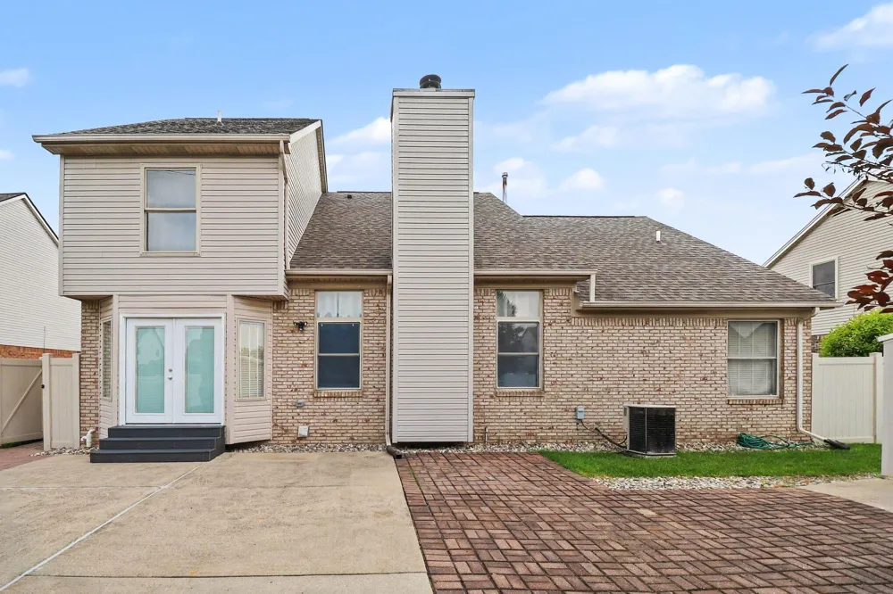 24788 Foxmoor Boulevard Woodhaven, MI 48183