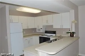 Key Royal Circle #125 Naples, FL 34119