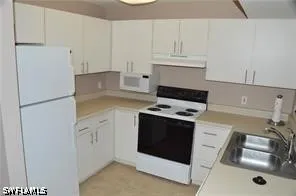 Key Royal Circle #125 Naples, FL 34119