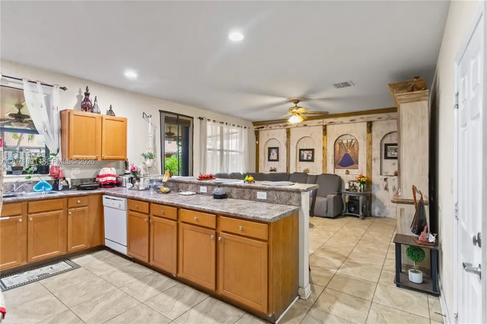 11625 SW 234th St Homestead, FL 33032