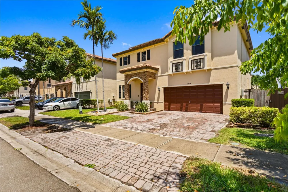 11625 SW 234th St Homestead, FL 33032