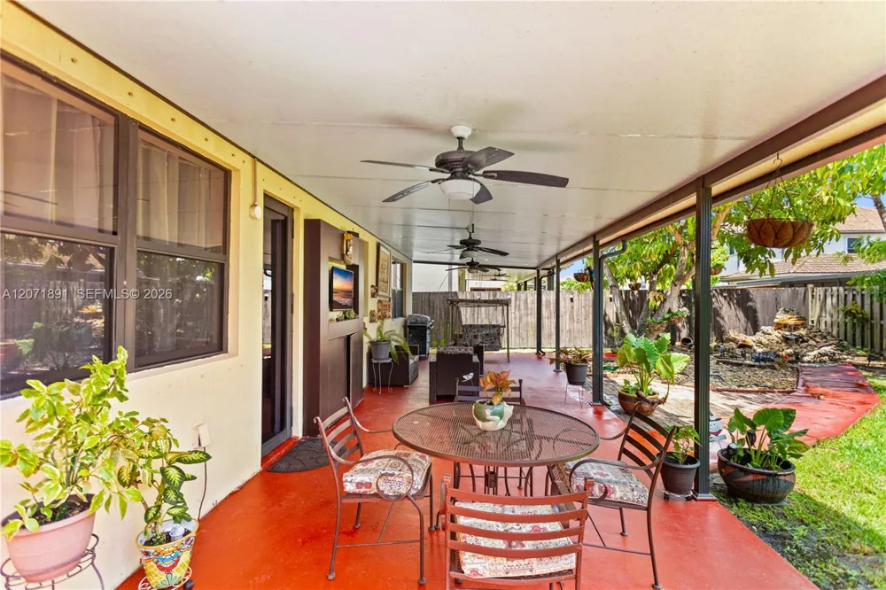 11625 SW 234th St Homestead, FL 33032