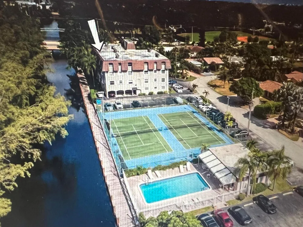 5951 NE 14th Lane #204N Fort Lauderdale, FL 33334