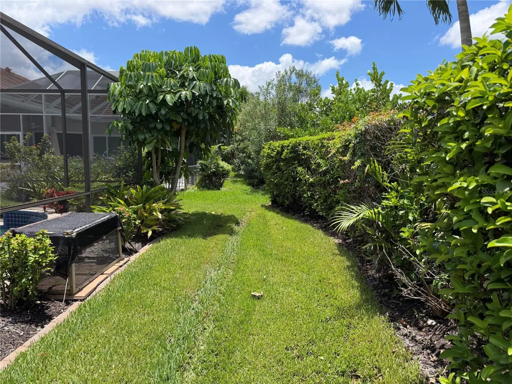 8544 PARK SHORE LANE Sarasota, FL 34238