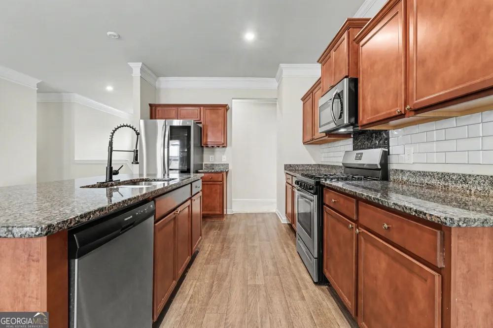176 Malbone ST SW Cartersville, GA 30120