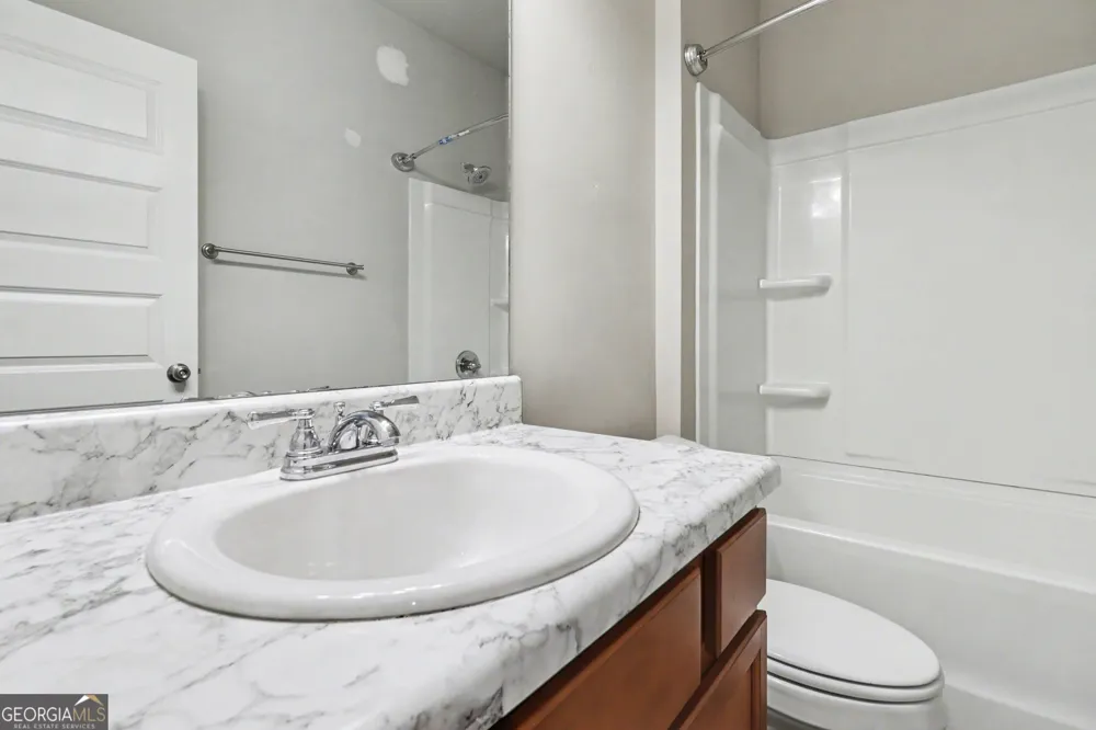 176 Malbone ST SW Cartersville, GA 30120