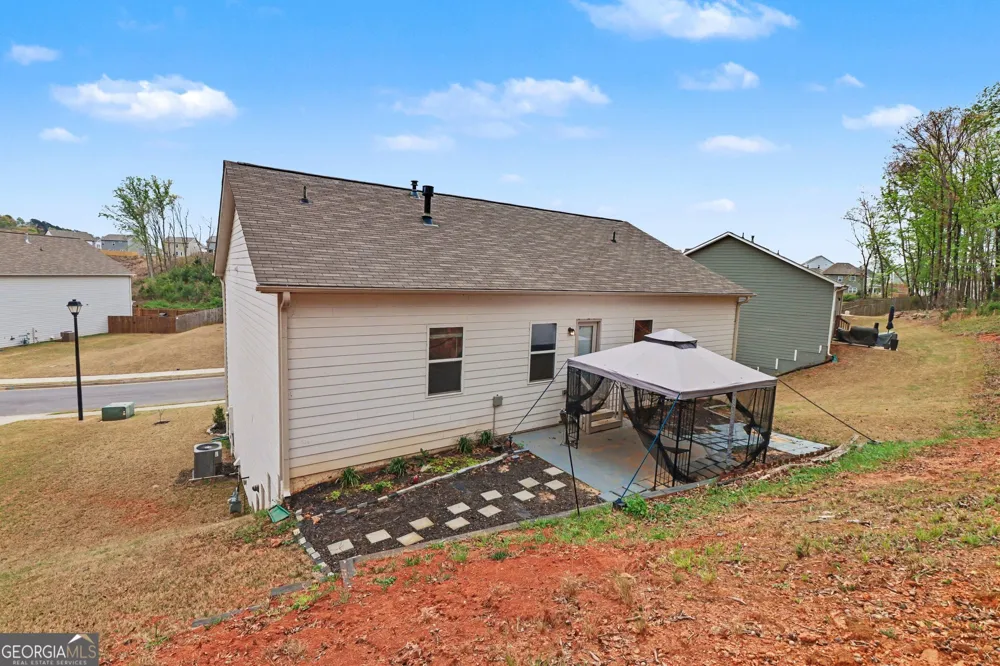 176 Malbone ST SW Cartersville, GA 30120