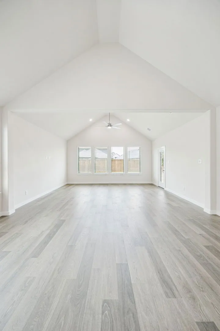 10612 Blakely Creek Road Fort Worth, TX 76126