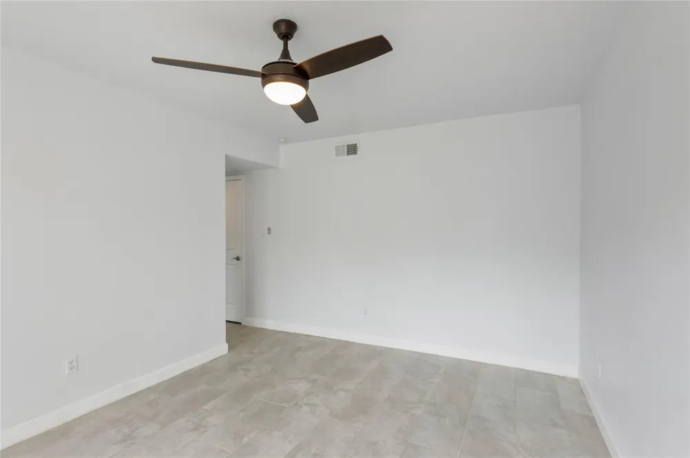 1926 Clipper Court Willis, TX 77318