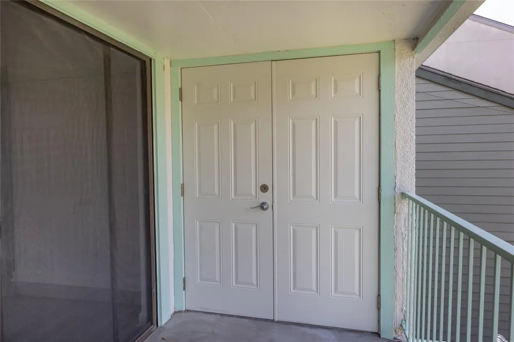 1926 Clipper Court Willis, TX 77318