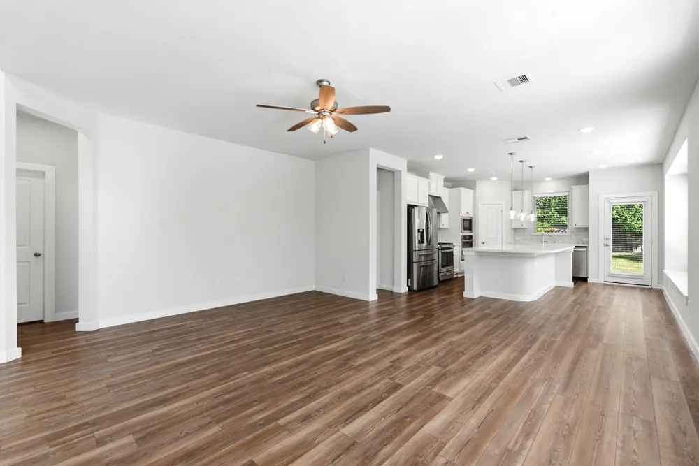 8017 Whisper Grove Drive Magnolia, TX 77354