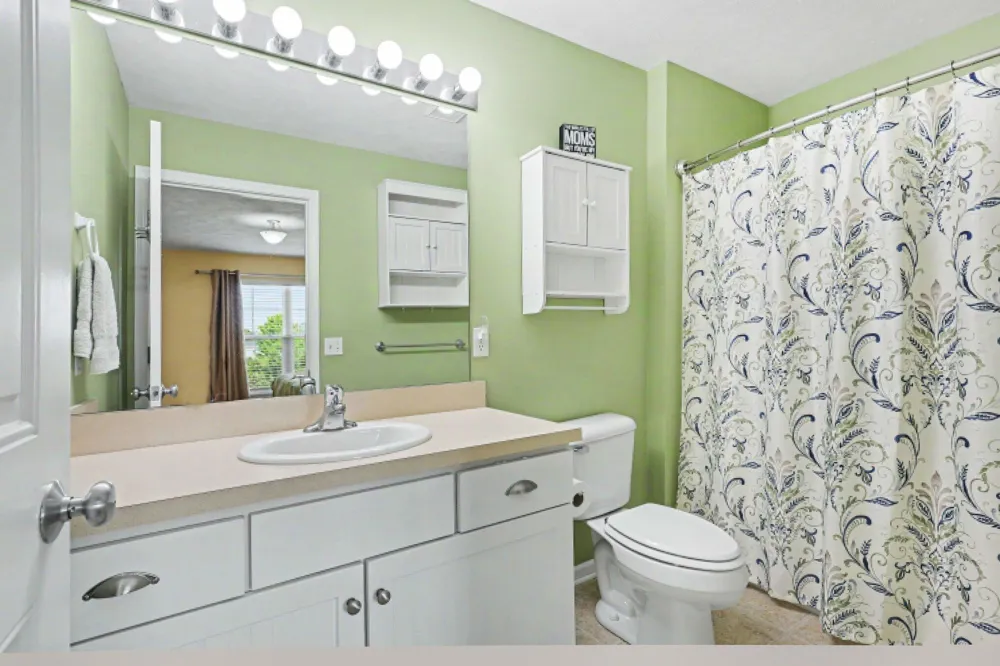 3657 Andover Lane Hudsonville, MI 49426