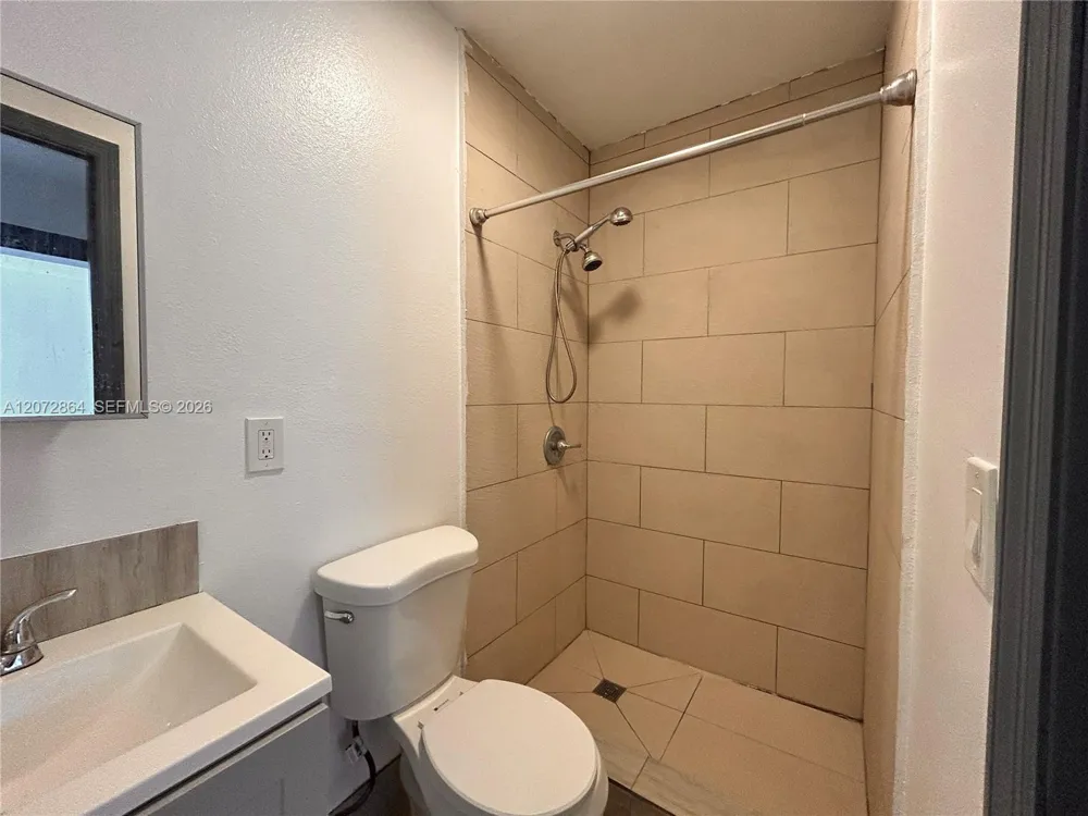 1928 Wilson St #3 Hollywood, FL 33020