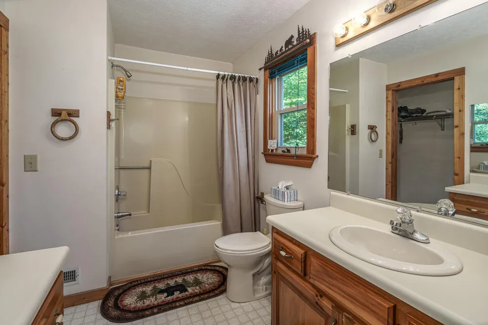 525 Beaver Ridge Road Murphy, NC 28906