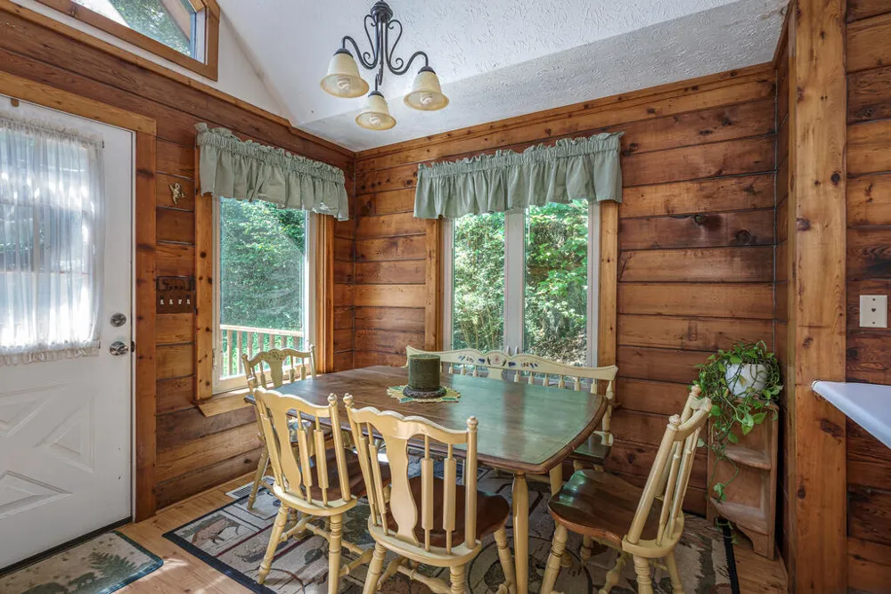 525 Beaver Ridge Road Murphy, NC 28906