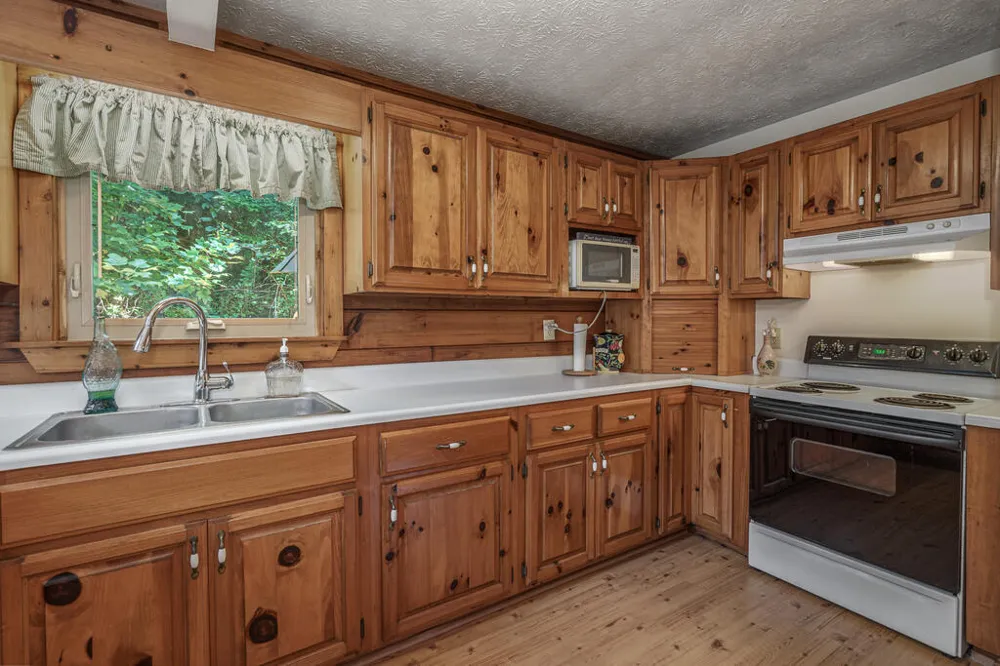 525 Beaver Ridge Road Murphy, NC 28906